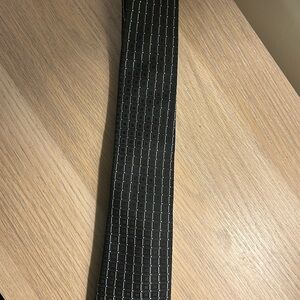 Forsyth Elegant Black Tie with Textured Finish